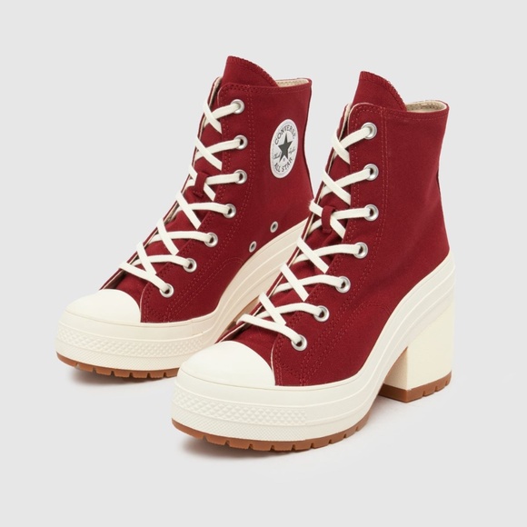 Red De Luxe Heel Converse size 7(Women) - Picture 2 of 2